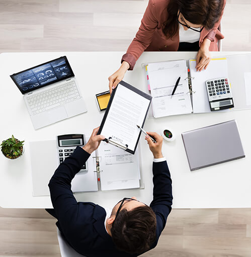 small-business-accountant-1x1